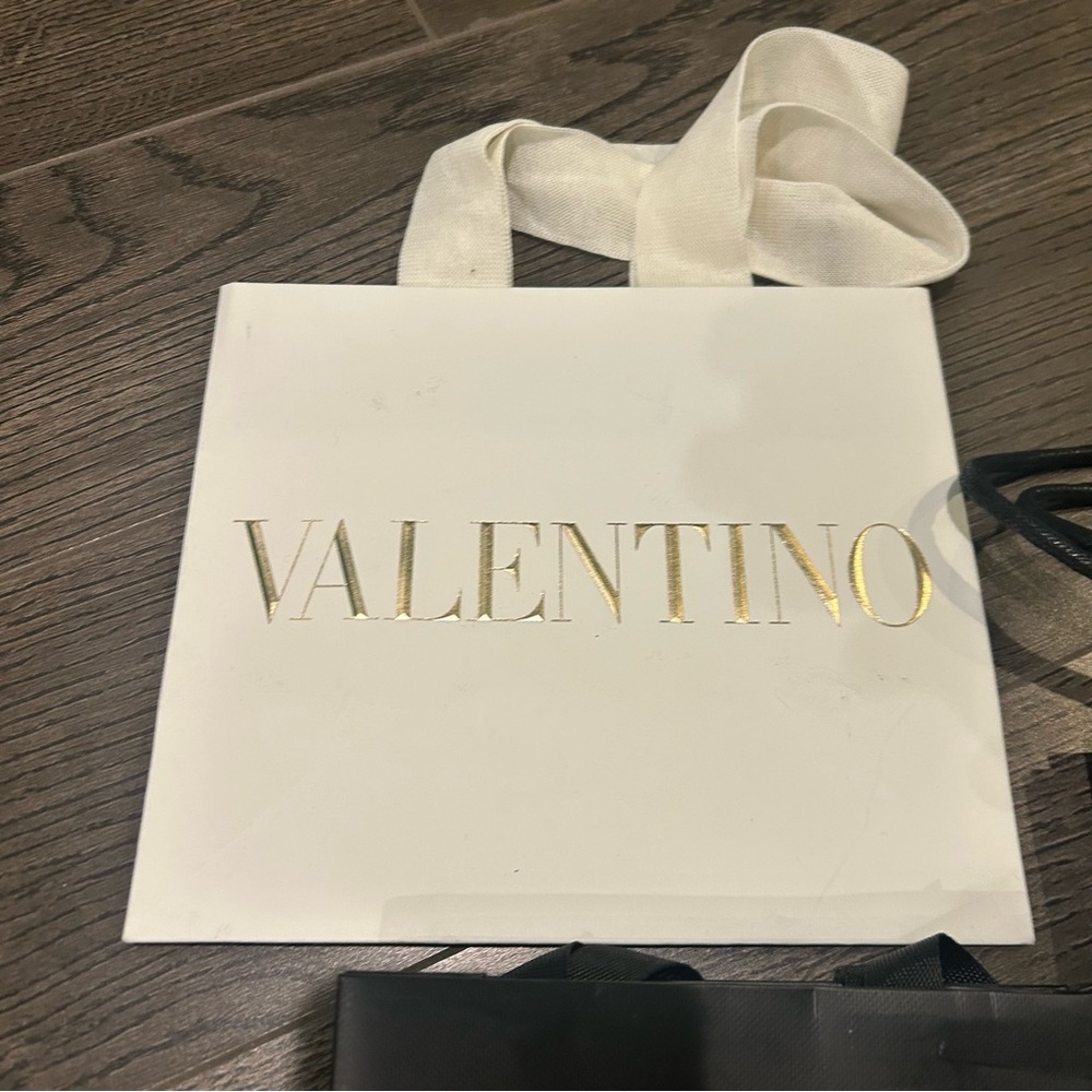 Misc Paper Bags x4 - Picture 4 of 14